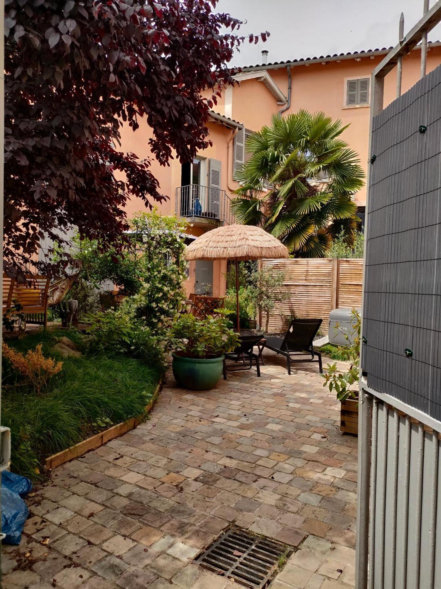 La Chamade En Beaujolais Bed & Breakfast Anse Ngoại thất bức ảnh